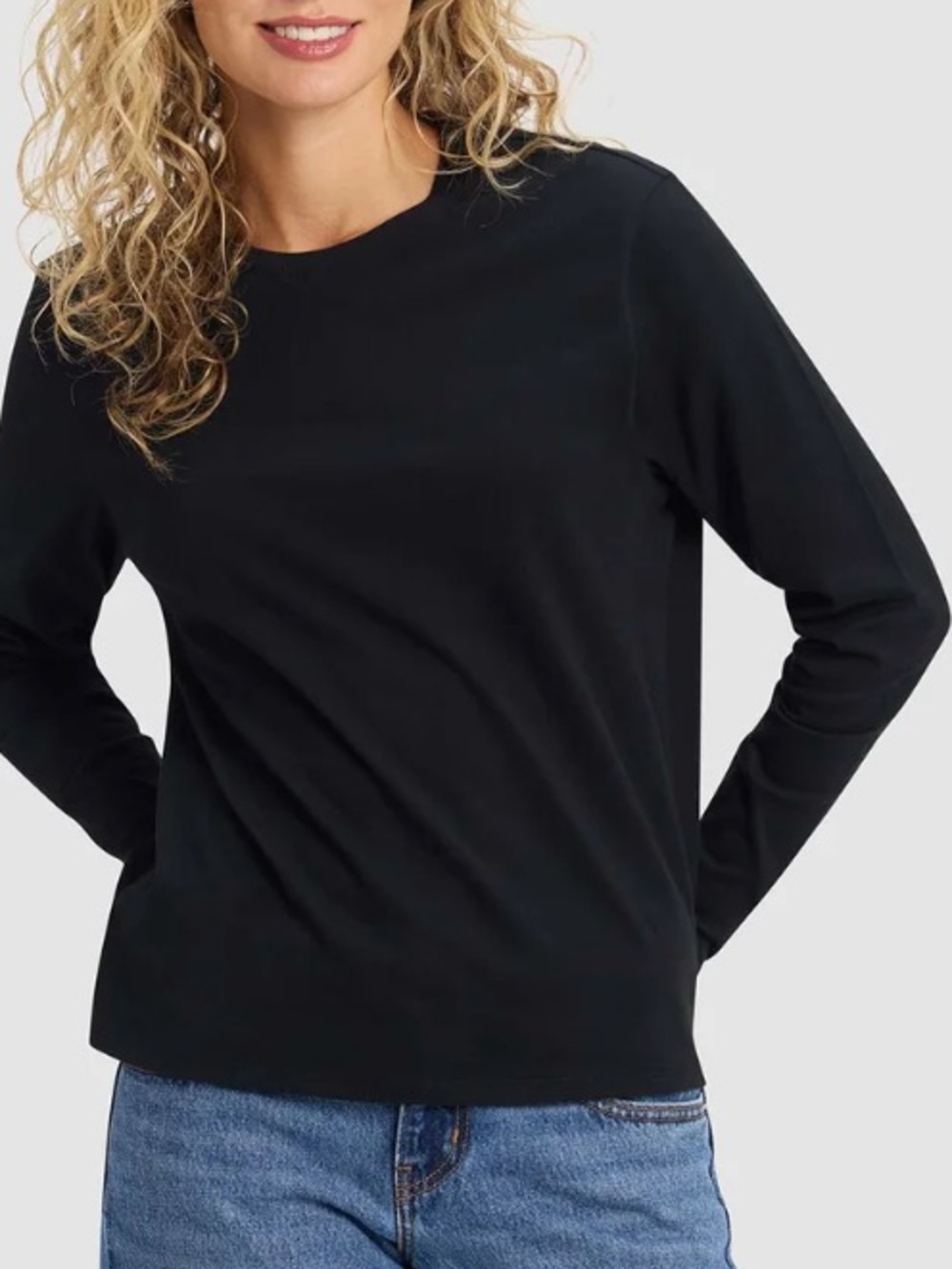 Everyday Crewneck Long Sleeve Tee - Black